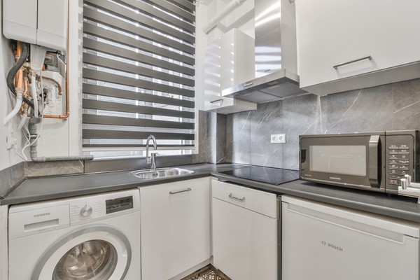 Medium property photo - Ruysdaelkade 183-1, 1072 AT Amsterdam